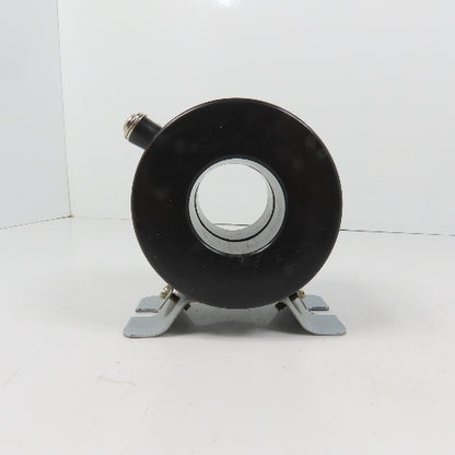 Daxing Electric JIS C1731 0.6kV Current Transformer 15VA Pri 50A Sec 5A