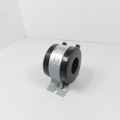 Daxing Electric JIS C1731 0.6kV Current Transformer 15VA Pri 50A Sec 5A