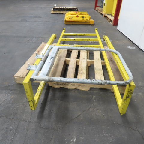 EGA Products MD 0119 3-Step 30" Wide Industrial Mezzanine Step W/ Safety Gate