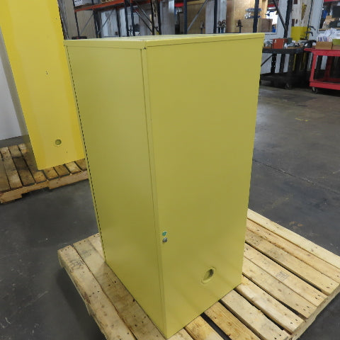 Securall 20 Gallon Flammable Liquid Storage Cabinet 23-1/4" x 18" x 44-1/4"