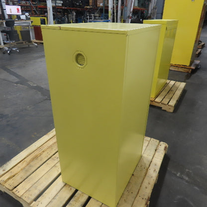 Securall 20 Gallon Flammable Liquid Storage Cabinet 23-1/4" x 18" x 44-1/4"
