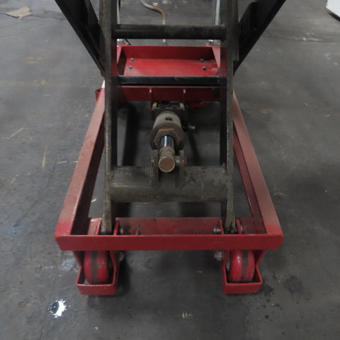 Uline 32" x 24" Manual Foot Pump Tilting Lift Table 660LBS Capacity