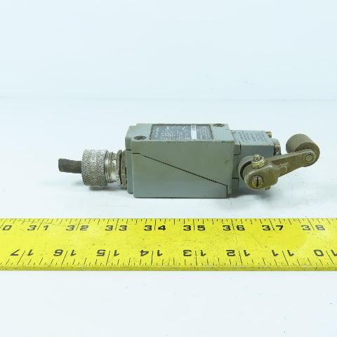Allen Bradley 802T-AP Ser F Rocker Arm Limit Switch 120-600V 40146-009-63