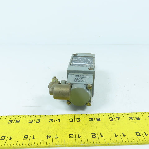 Allen Bradley 802T-AP Ser F Rocker Arm Limit Switch 120-600V 40146-009-63