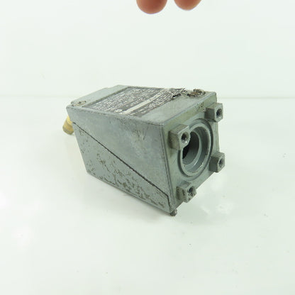 Allen Bradley 802T-HTP Ser F Oil Tight Limit Switch 120-300VAC