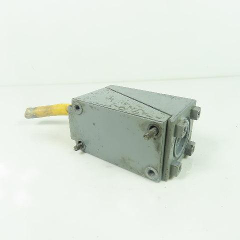 Allen Bradley 802T-HTP Ser F Oil Tight Limit Switch 120-300VAC