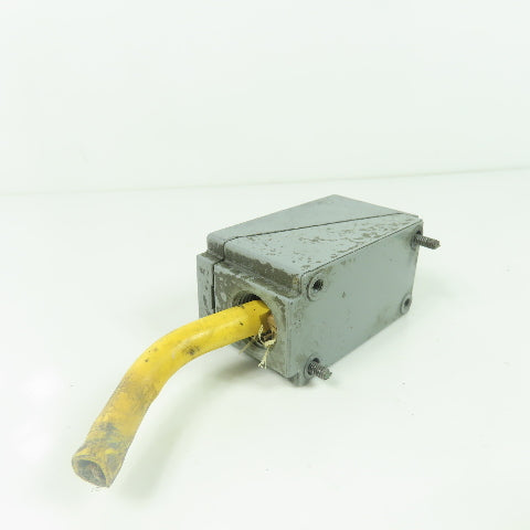 Allen Bradley 802T-HTP Ser F Oil Tight Limit Switch 120-300VAC