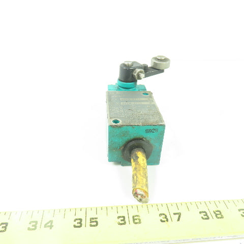 Allen Bradley 802M-BY12 Ser B Cam Roller Limit Switch 600VAC