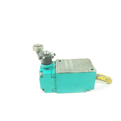 Allen Bradley 802M-BY12 Ser B Cam Roller Limit Switch 600VAC