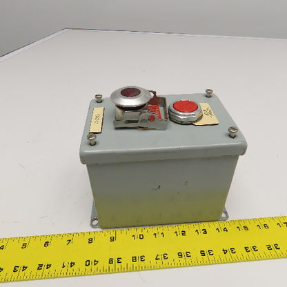 Allen Bradley 800T-FXQ24 Two Button Stop E-Stop Switches In Enclosure 24V AC/DC