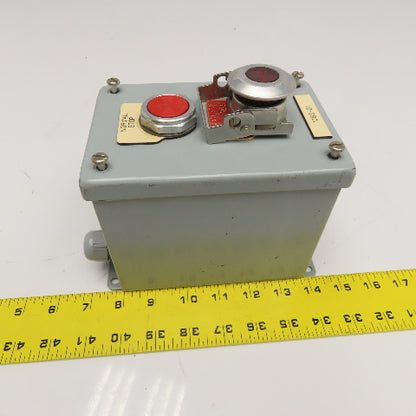 Allen Bradley 800T-FXQ24 Two Button Stop E-Stop Switches In Enclosure 24V AC/DC