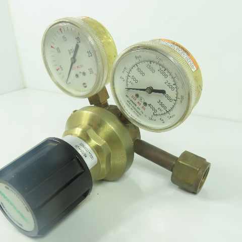 Praxair 1096501-320 Gas Pressure Regulator W/ Gauges