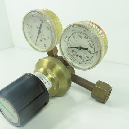 Praxair 1096501-320 Gas Pressure Regulator W/ Gauges