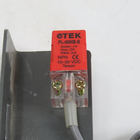 Fotek PL-05NB-S Inductive Proximity Sensor Switch W/ Mount 10-30VDC Lot Of 2