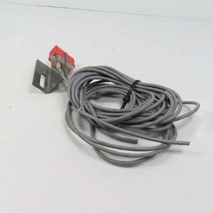 Fotek PL-05NB-S Inductive Proximity Sensor Switch W/ Mount 10-30VDC Lot Of 2