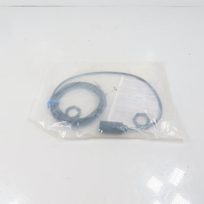 Omron E3FA-DN11 M18 Threaded Barrel Photoelectric Sensor 10-30VDC Class 2