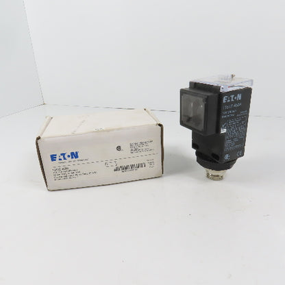 Eaton 1351E-6504 Photoelectric Sensor 10 Ft. Range Diffuse Reflective NEW