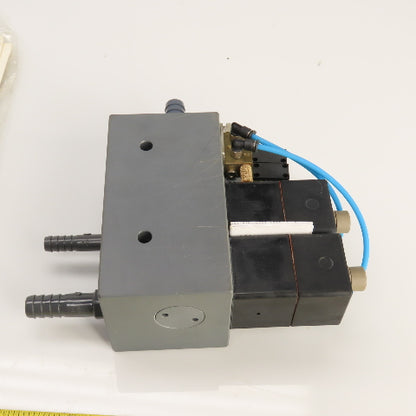 Endress + Hauser CYR 10Z-E12 ChemoClean Injector Unit Controller CYR 10 Z NEW