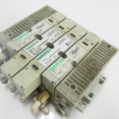 Numatics 122BA400M0000F 122BB400M000061 Solenoid Valve Manifold Block 24VDC