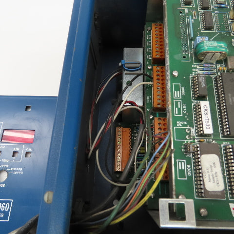 Waltron uAI 9060 Dissolved Oxygen Analyzer Monitor