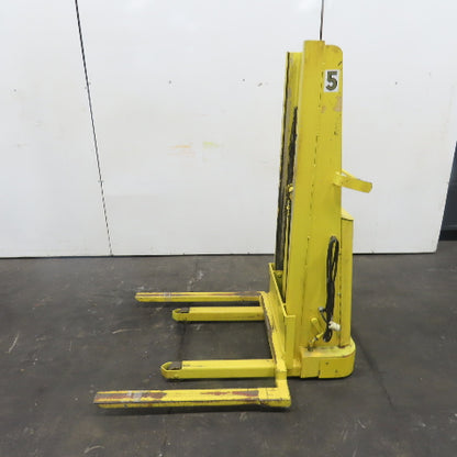 Crown B-57 1500LBS Capacity 12V Electric Straddle Lift Pallet Stacker 36x3"Forks