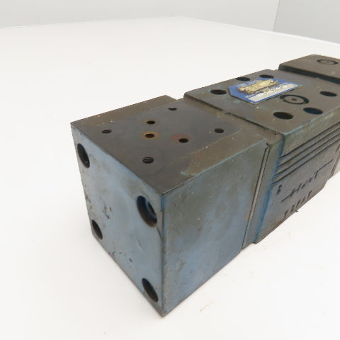 Hunt Valve C0-34211S-24 5/2 Position Hydraulic Directional Valve Block