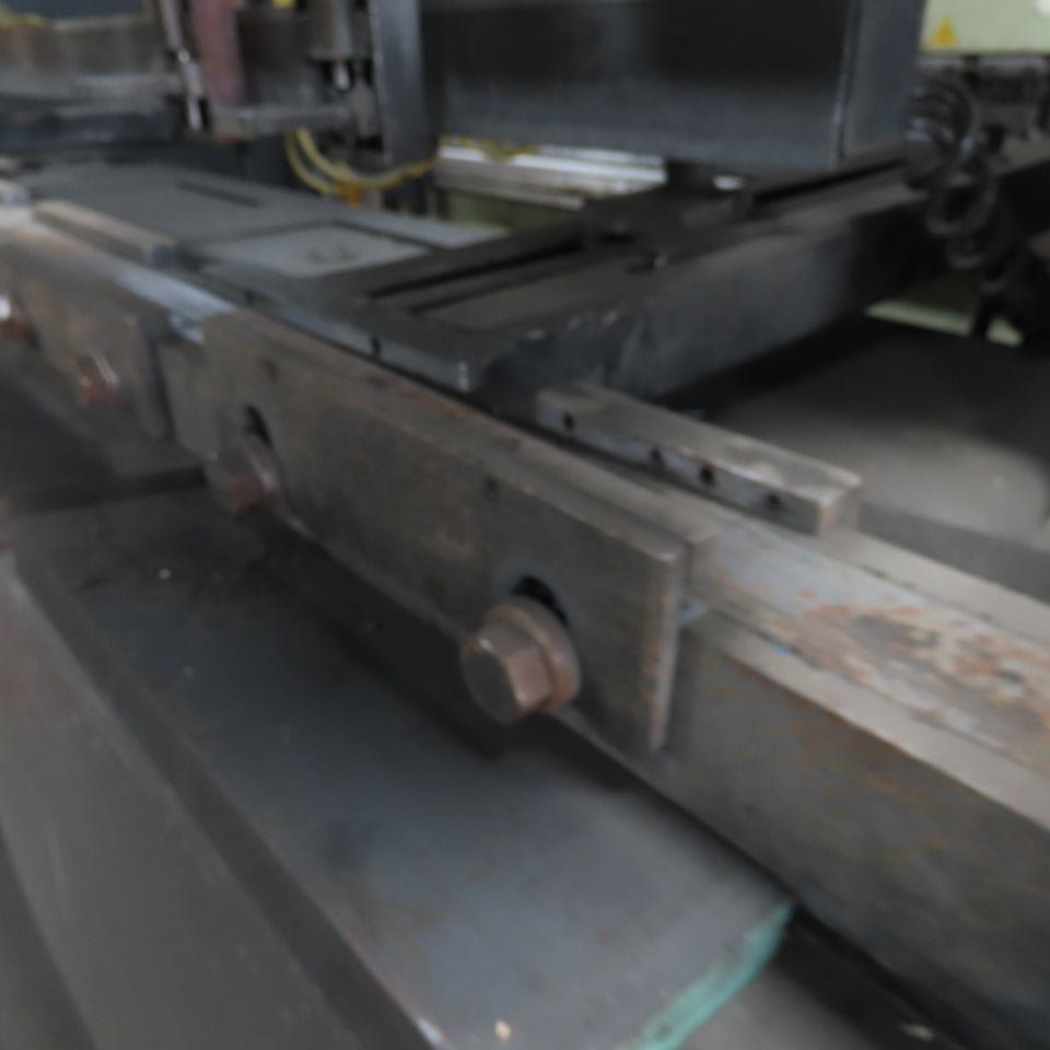 Amada FBD-1253 125 Ton x 10' CNC Press Brake 230/460V 3Ph Back Gauge