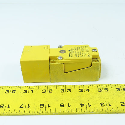 Turck Ni20NF-CP40-BZ3X Combi-Prox Inductive Proximity Sensor 20-250VAC