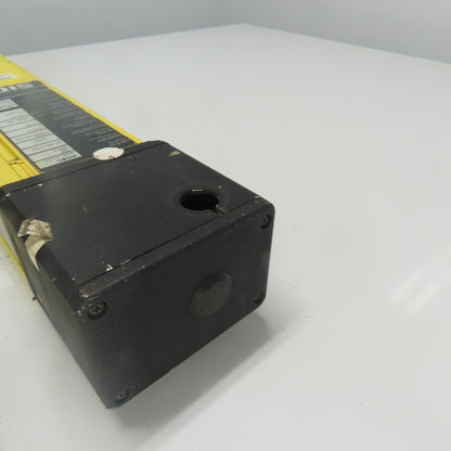 Sick AGSS 450-1111 Safety Light Curtain Sender 450mm x 6mm 24VDC 110-230VAC