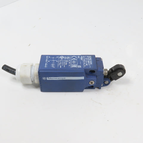 Telemecanique XCKN2121G11 Roller Plunger Limit Switch 10A 240VAC