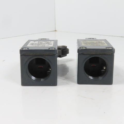 Pizzato FM 505 Roller Plunger Limit Switch 3A 400VAC Lot Of 2