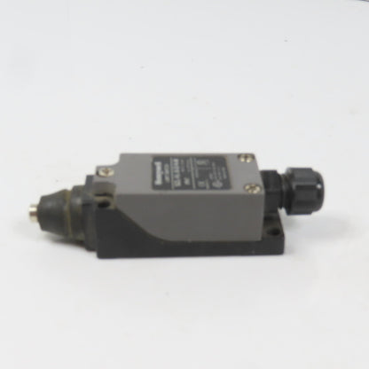 Honeywell SZL-VL-S-D-N-M Plunger Limit Switch 10A 250VAC