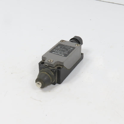 Honeywell SZL-VL-S-D-N-M Plunger Limit Switch 10A 250VAC