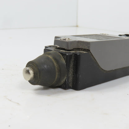 Honeywell SZL-VL-S-D-N-M Plunger Limit Switch 10A 250VAC