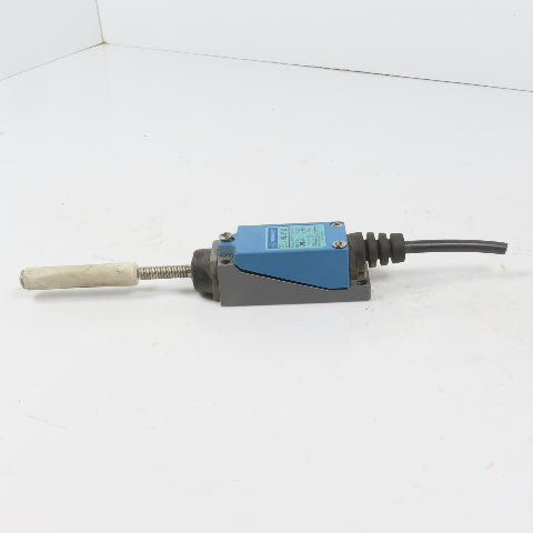 Moujen ME-8166 Snap Action Limit Switch 5A 250VAC