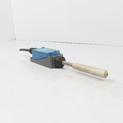 Moujen ME-8166 Snap Action Limit Switch 5A 250VAC