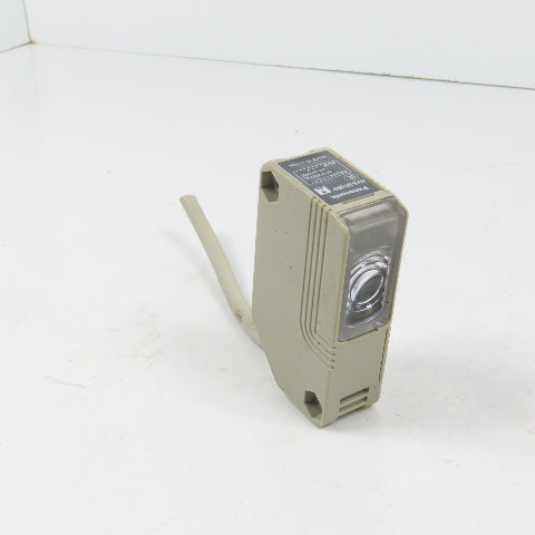Panasonic NX5-M10RP Compact Multi-Voltage Photoelectric Sensor NX5