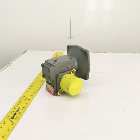 Hub City 0220-60432-185 185 7.5:1 Ratio Right Angle Gear Reducer 5/8" x 1" 56 Fr