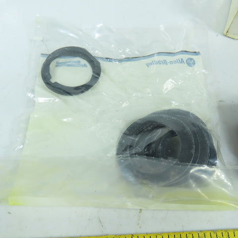 Allen Bradley 800HC-AR1A Ser F Momentary Contact Green Push Button Kit New
