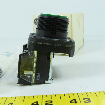 Allen Bradley 800HC-AR1A Ser F Momentary Contact Green Push Button Kit New