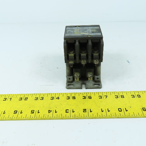 General Electric CR153B002FHB 25A 3-Pole Contactor 600VAC Max 120V Coil