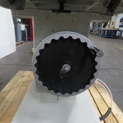 Throat Over Arm Pin Horn Router 3Ph 480V 29-1/2" Throat