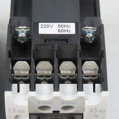 Teco RAU-4 AC Magnetic Control Relay 4-Pole 220V Coil 6A 600VAC Max Lot Of 3