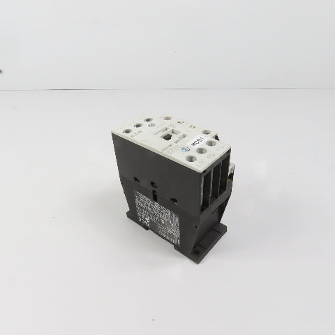 Eaton DILM32-01 XTCE032C01 3PH 25HP Contactor 110V Coil 40A 600V Max