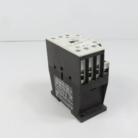 Eaton DILM38-01 XTCE038C01 3PH 30HP Contactor 110V Coil 40A 600V Max