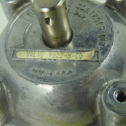 Barksdale 9022-M-CD Directional Control Valve 3/8" NPT