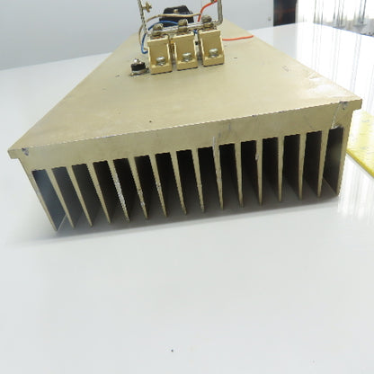 157173 B 24" x 8" x 2.5" Fin Style Heat Sink Mounting Surface W/ MG100M2CK1