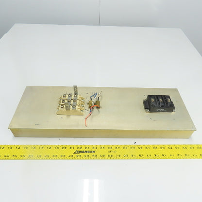 157173 B 24" x 8" x 2.5" Fin Style Heat Sink Mounting Surface W/ MG100M2CK1