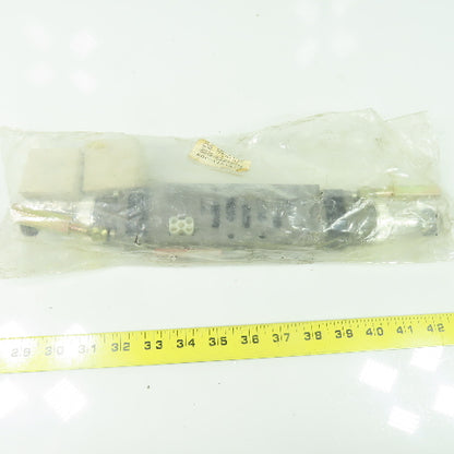 Numatics I23RQ100JP00000 Sandwich Pressure Dual Regulator W/ Gauges NEW