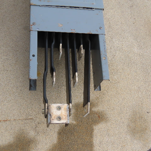 Westinghouse 372D 275 G22 1350A 4 Wire 3Ph 277/480V Bus Duct 3 Sections 50' Run